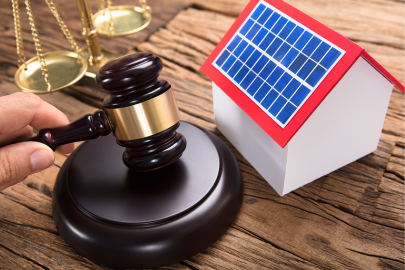 Panneaux solaires en entreprise : ce que dit la loi